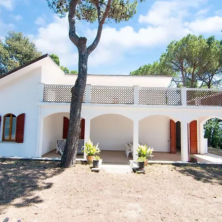 Nyaraló Enchanting Coastal With Views