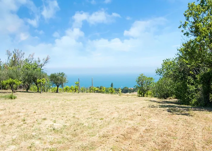 Casa vacanze Enchanting Coastal With Views *