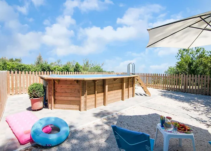 Enchanting Coastal With Views * Pesaro